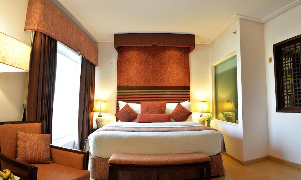 Park Lane Hotel Lahore Esterno foto
