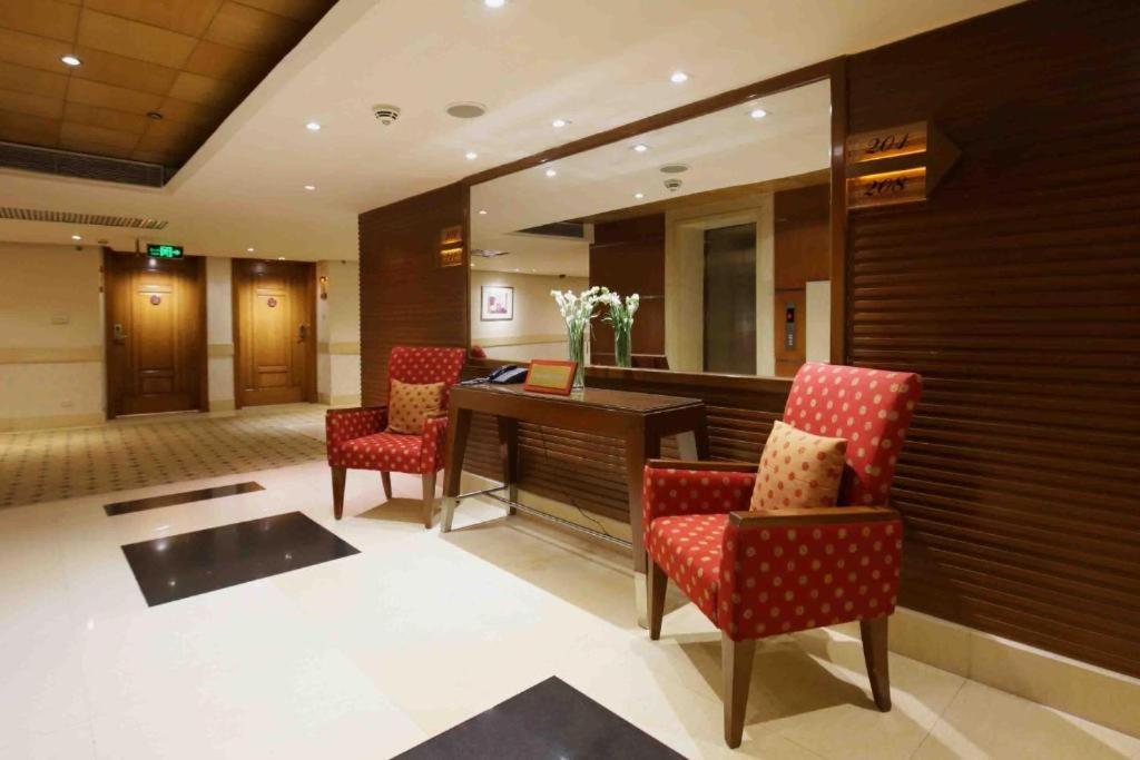 Park Lane Hotel Lahore Esterno foto